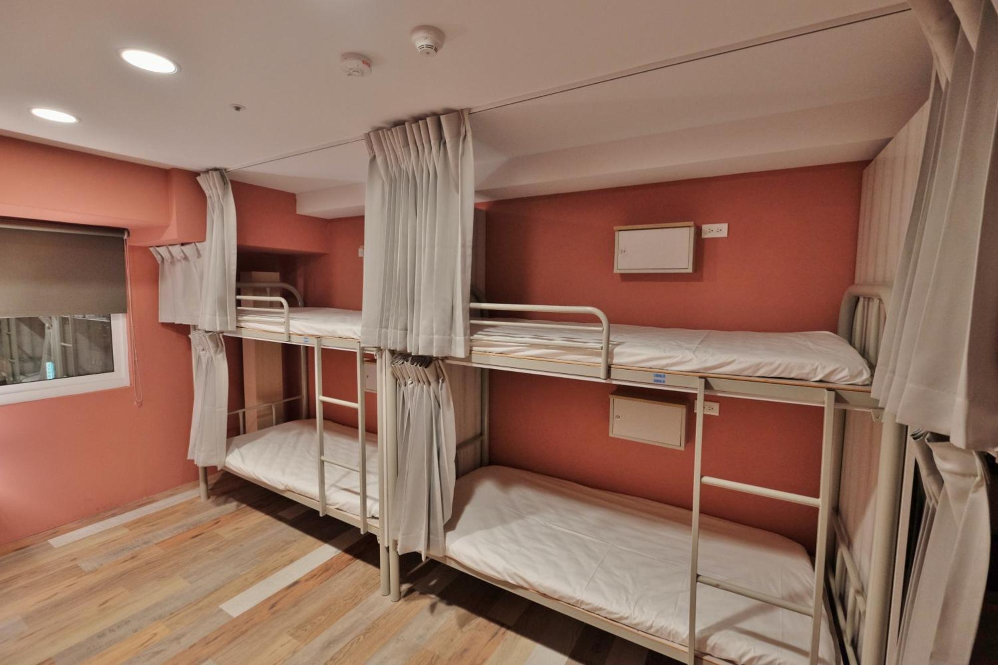 Happy Inn Taichung Exterior foto