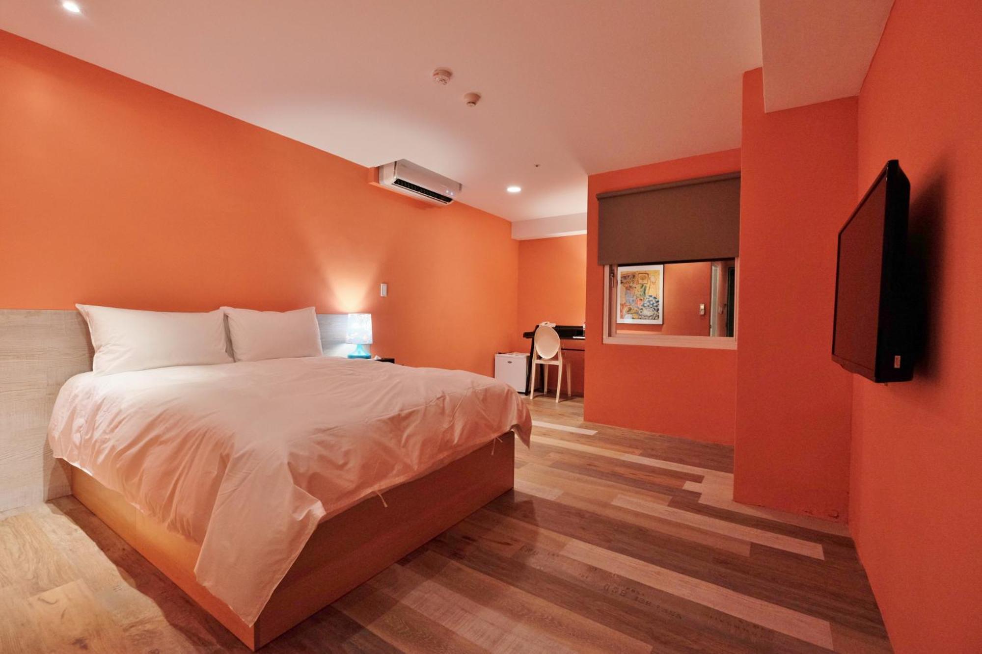 Happy Inn Taichung Exterior foto