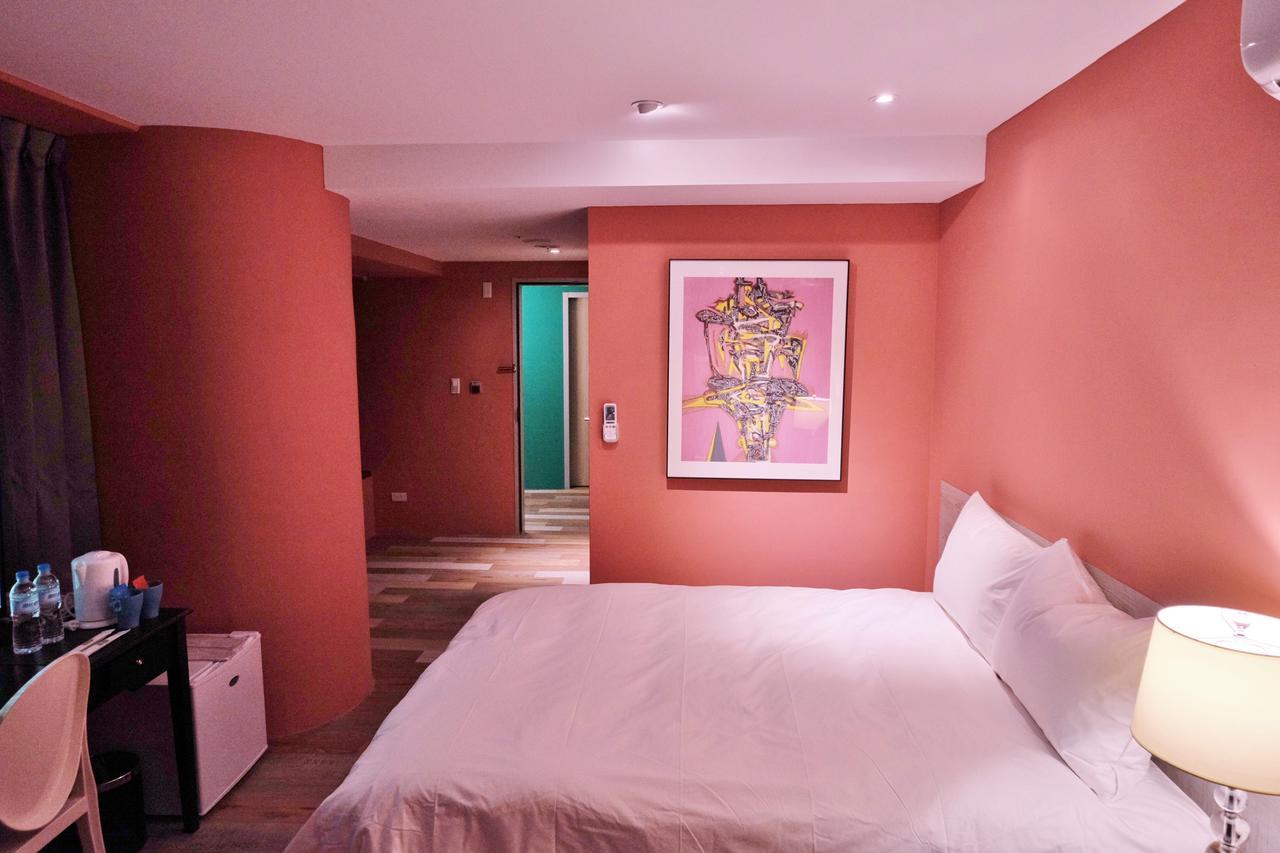 Happy Inn Taichung Exterior foto