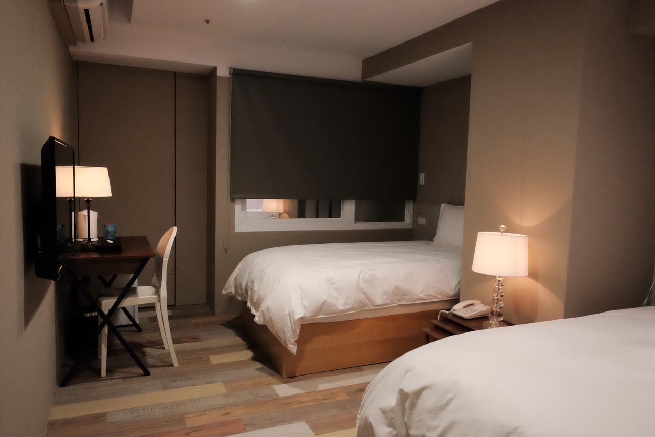 Happy Inn Taichung Exterior foto